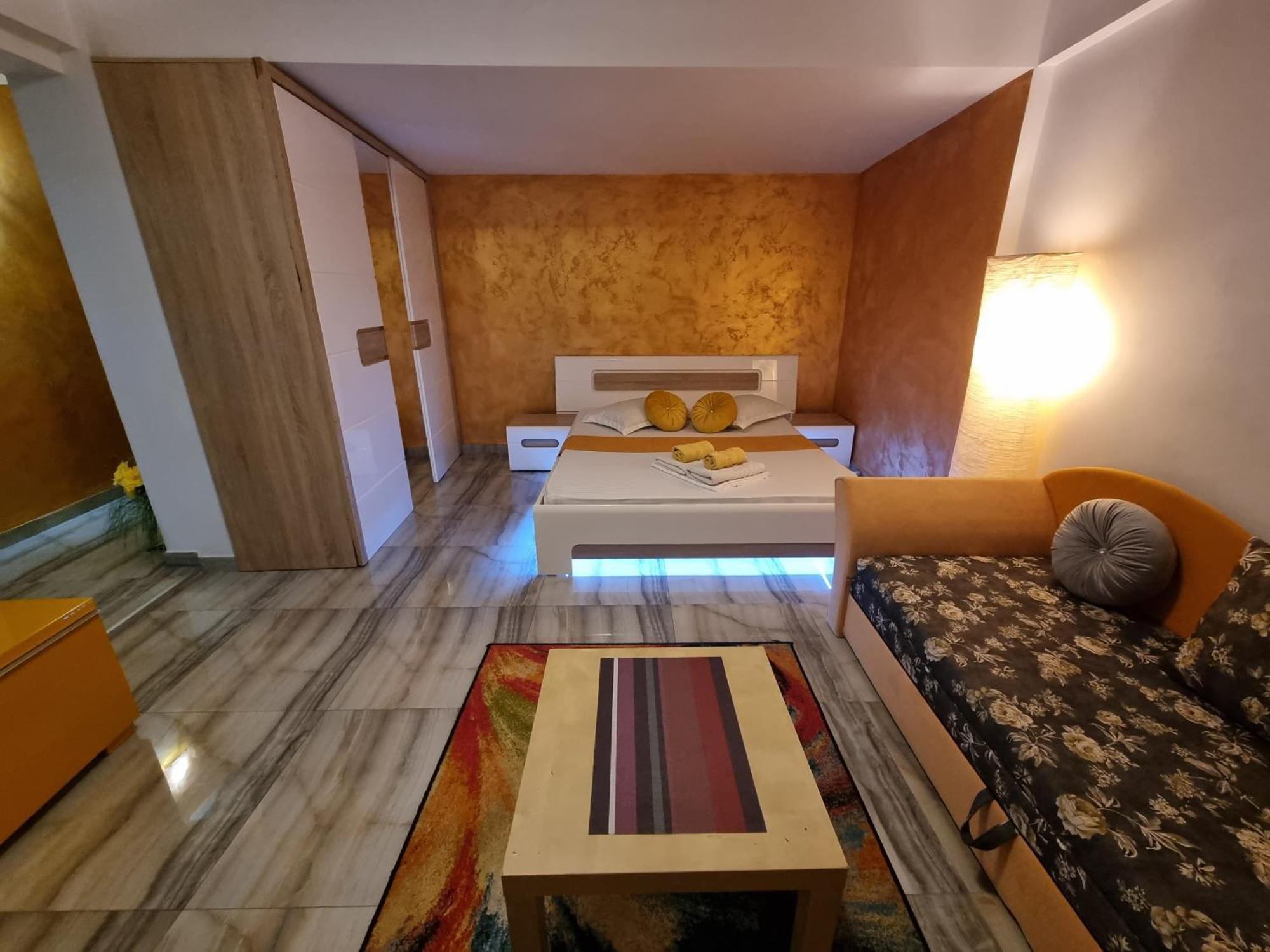 Golden Studio- Panoramic View With Terrace Bucureşti Exterior foto