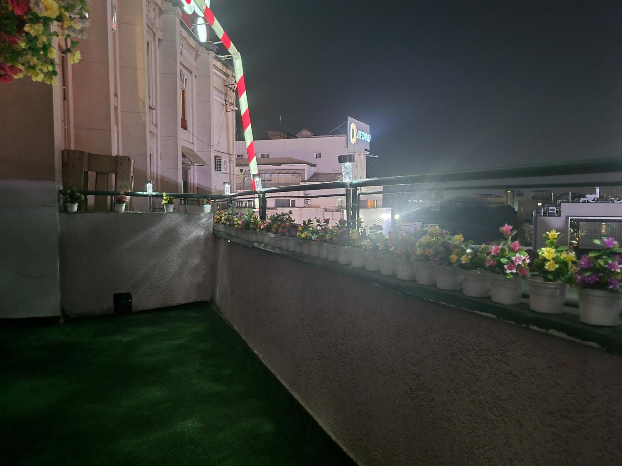 Panorama View With Terrace Apartment Bucureşti Exterior foto